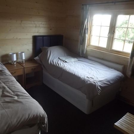 Your Home From Home On The Edge Of The Cotswolds Evesham Exteriör bild