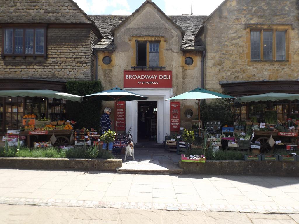 Your Home From Home On The Edge Of The Cotswolds Evesham Exteriör bild