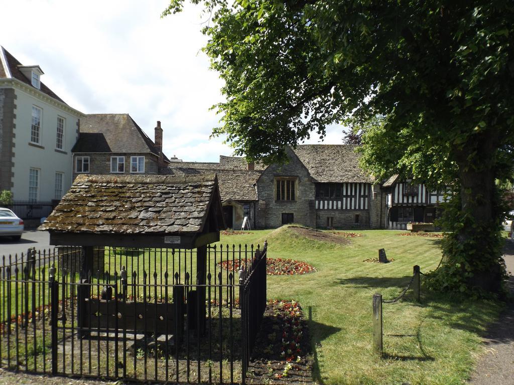 Your Home From Home On The Edge Of The Cotswolds Evesham Exteriör bild